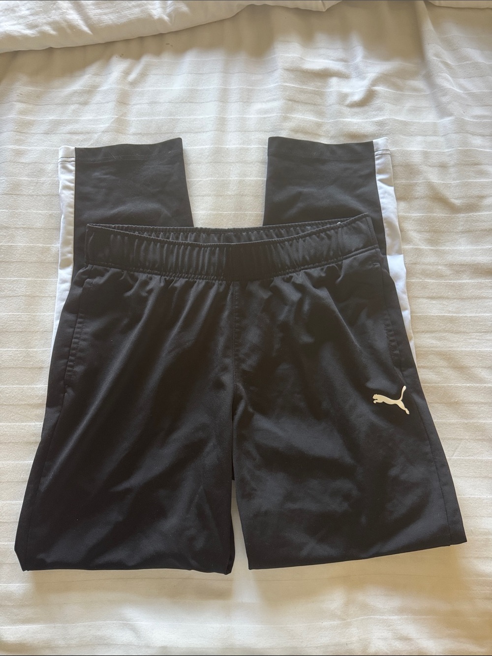 Puma Men’s Contrast 2.0 Pants Black with White Side Panels size L - Picture 8 of 12